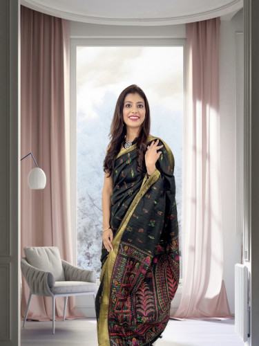 Beautiful Women Black Cotton Silk Saree